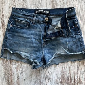 Size 6 Express Jean shorts